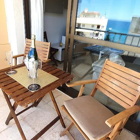 Beachfront Center Neptuno Building Tenth Floor Appartamento